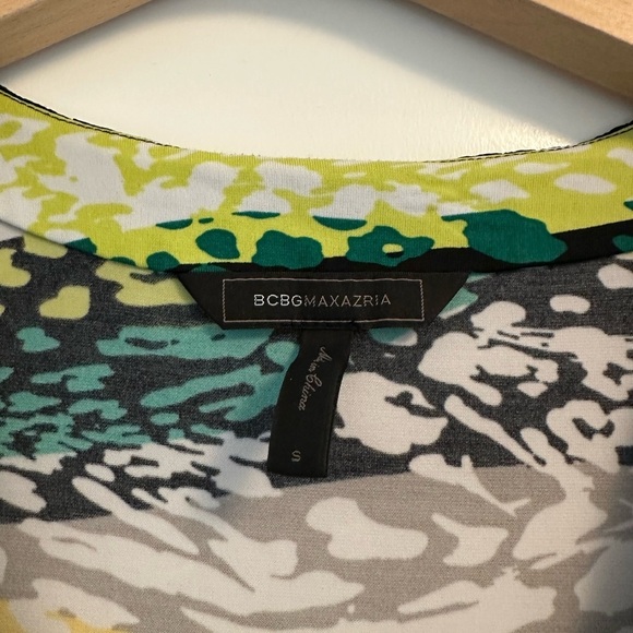 BCBG MAX AZRIA  WOMEN'S DALY V-NECK  JERSEY SHIRT DRESS SIZE S - Picture 5 of 8